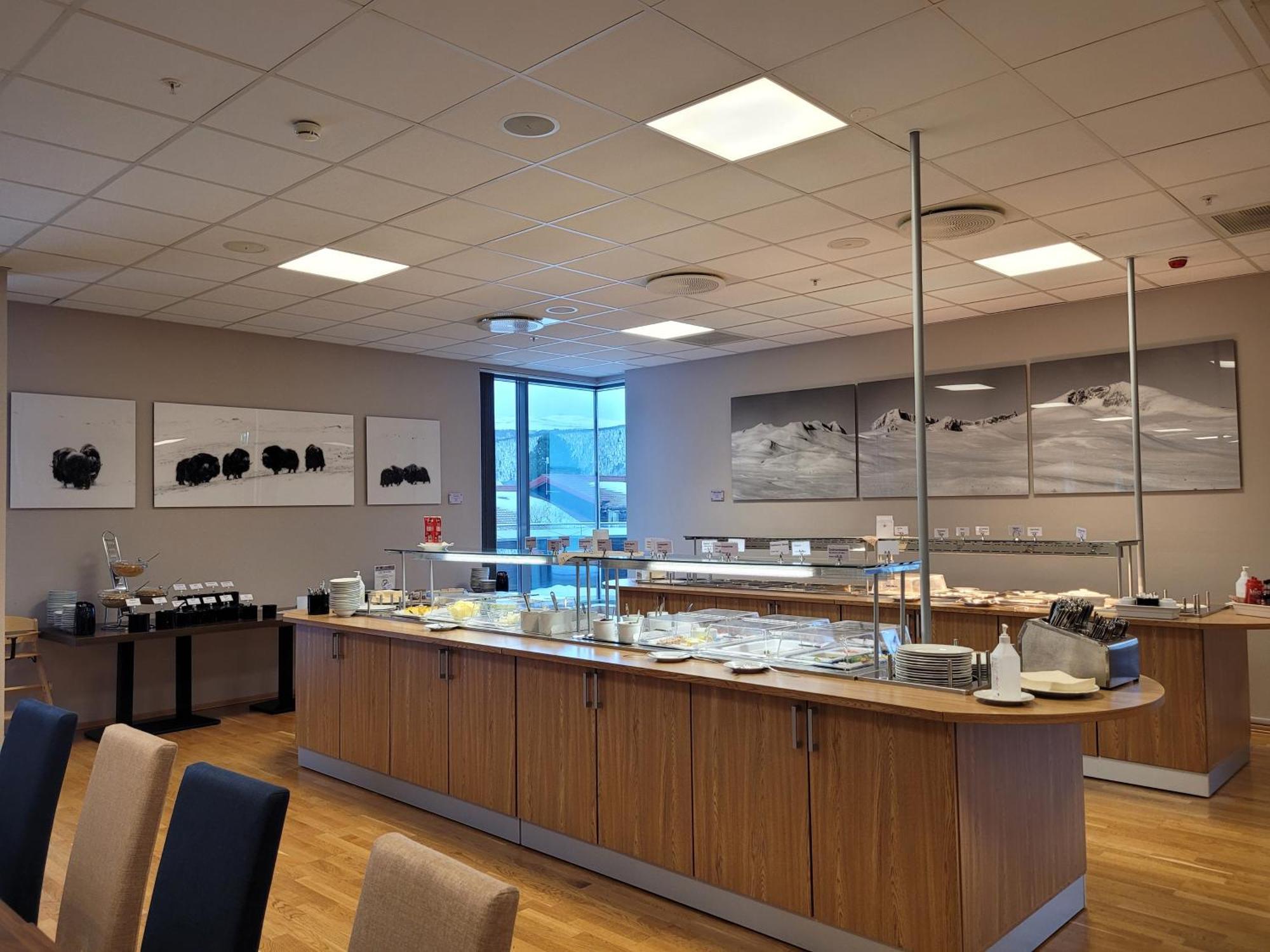 Dombas Hotel Екстер'єр фото